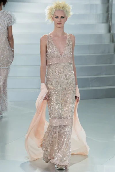 Look 57